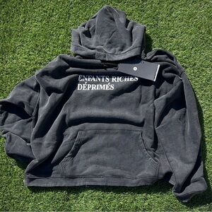 Entrant Riches Dèprimès